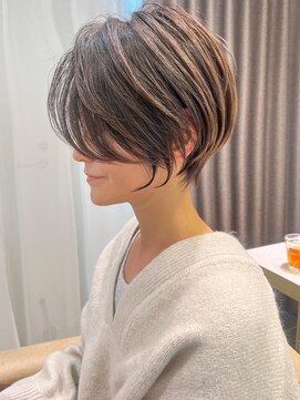 アンド ストーリーズ(&STORIES) ショートボブ髪型30代40代50代前髪あり前髪なし【橋本】