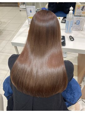 レナークソワン(LENAHC SOIN) 髪質改善ストレート