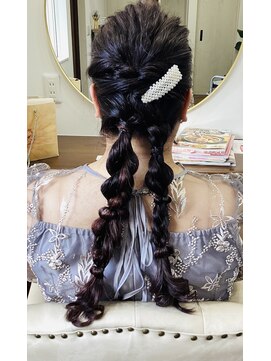 ウルー(Uruu-) ツインポニー