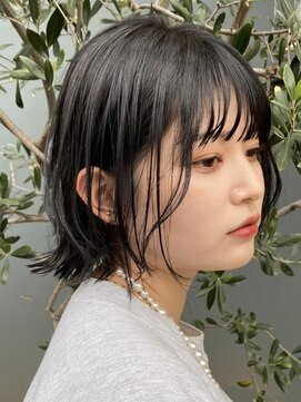 カムジーヘッドカミノウラ(COMEGHEAD KAMINOURA) 大人ショートボブショートカット顔周りレイヤーカットミニボブ