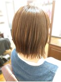 外ハネヘイリーボブ