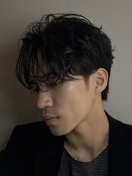 ロンド アンブル 四条烏丸(Lond ambre) 萱原大幹 ツイストスパイラル/眉毛/メンズカット