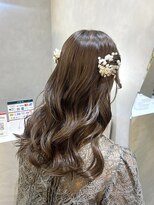 ジーナ 天神(Zina)&nbsp;ヘアセット/ヘアアレンジ/グレージュカラー/透明感