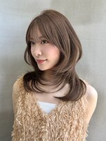 グローアイヴィ 大宮(GLROW IVY)&nbsp;三角ハッシュカットグレージュくびれワンホンレイヤー