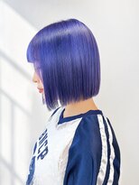ユイマァル 倉敷(YUIMARL)&nbsp;倉敷ハイトーン20代30代40代ネイビーカラー切りっぱなしボブ