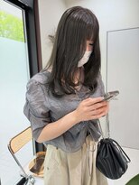 ネン(nen)&nbsp;ミディアム×カーキグレージュ