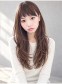 ふわり、重ねる。柔らかブラウンのロングレイヤー