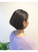 艶感重視のお手入れ簡単ショートボブ