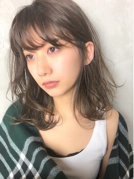 ヘアメイク コムハース 調布(hair make COMHEARES)の写真/地肌や髪に優しい低刺激オ-ガニックカラ-で上品なツヤと柔らかさをGET！大人女性のための上質カラ-♪