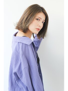 ラフ 八乙女(Rough) 大人ガーリー/ダークアッシュ/ミディアムレイヤーカット/八乙女