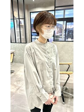 ムード タテマチ(mood tatemachi) ショートボブにもインナーカラーベージュ