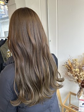 スクリバイタヒエ(SUKURI by tahie) #オリーブベージュ　#透明感カラー