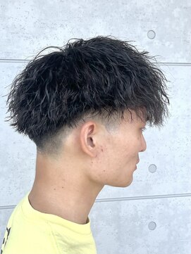 ザ アクネ 岡崎竜美丘店(THE ACNE) *強めツイストスパイラル/刈り上げマッシュ/パーマ