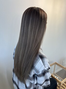 ココルアナ(coco luana) バレイヤージュ/ケアブリーチ/ハイライト/髪質改善/学割