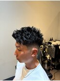アップバング×スキンフェード