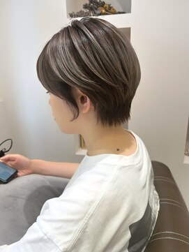 アンユヘアー 与野駅前店(unu.hair) 白髪ぼかし/アンブレラカラー/ショート/30代/40代/50代/60代