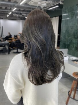 ソピ バイ インビテーション(sopi by invitation) オリーブグレージュ　オリーブベージュ　レイヤーカット☆