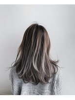 ヘア ケア オディール(Hair Care Odile)&nbsp;【デザインカラー/グラデーションカラー】グレーカラー