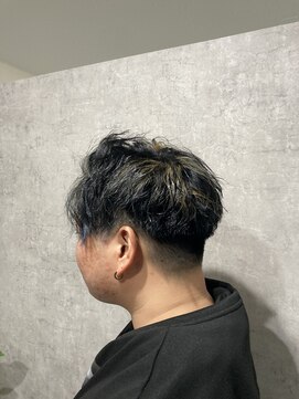 ムースヘアー(Muus hair) ツイスパ×アッシュ×ブルーブラック