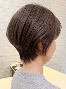 ソワネ 表参道(soigne) 表参道大人ショートボブ顔周りレイヤーカットくびれショート40代
