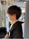 ツイストスパイラルパーマ メンズパーマ メンズヘア 眉毛 ウルフ