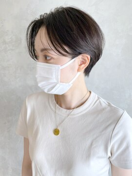 シオン(shion) ショートおくれ毛前髪カットくびれヘア_ba351082