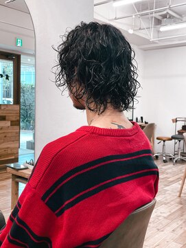 ヨハク 大阪梅田中崎町(yohaku) ミディアムパーマ