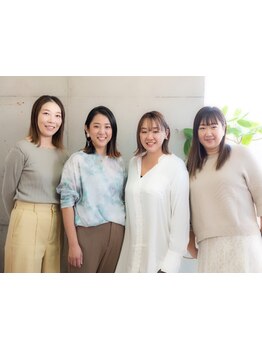 ハイキャリアの女性スタイリストのみ在籍★女性目線での髪のお悩み解決サロン＊お気軽にご相談ください！