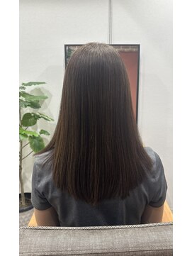 セミロングストレートヘアー【門前仲町/越中島/月島/大人女性】