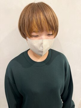 【asuka】マッシュショート　デザインカラー　ポイントブリーチ