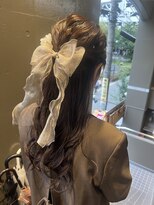 プランツヘアー&nbsp;リボンハーフアップarrange