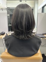 リジー(Litzy) ’バッサリカット×オトナミディアムレイヤー’