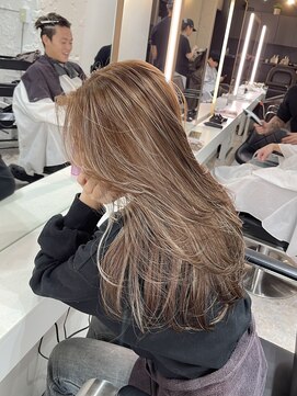 ブレンド 渋谷(BLend) ハイライトカラーくびれヘアアプリコットオレンジ