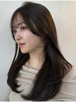 ベル 銀座並木通り店(Belle)&nbsp;シアーグレージュのロングヘア