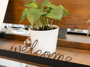 美容室 Romi romiの写真/最初から最後まで、一人の担当者が責任を持って。あなたの「なりたい」に寄り添う、完全マンツーマン。