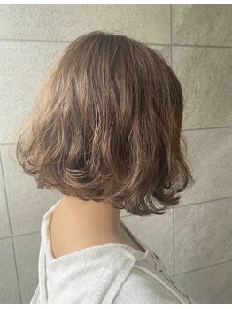半個室 rire hair 久留米店【リールヘアー】【8月18日 NEW OPEN（予定）】の写真/白髪染めとバレない自然な仕上がり◎頭皮トラブルの原因になるジアミンが入っていないカラーも♪