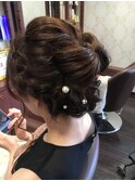 結婚式お呼ばれアップスタイル