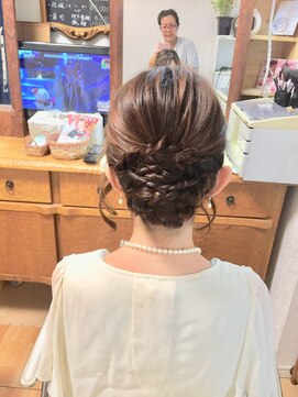 ドレス21 ボブでも出来る編み込みヘアー