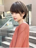 耳掛けショート/大人可愛い/ショートボブ/ハンサムショート/江角