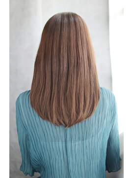 シュシュット(chouchoute) 吉祥寺/大人かわいいマッシュショートボブカーキグレージュ/069