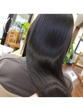 トロー キートス(tro kiitos) 綺麗なロング。