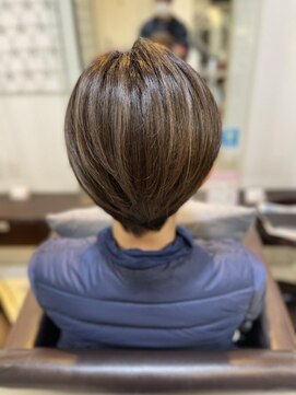 スティラ スムース 高田馬場(Stilla smooth) ショートハイライトカラー