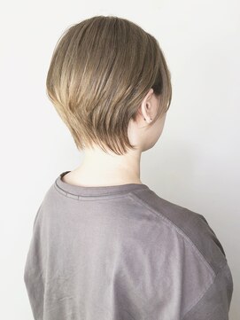 ジェイエルビー(JLB) 【JLB・yuko】ショート×ミルクティーベージュ