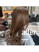 アキコ(AKIko) 艶髪ベージュのサイドレイヤー/20代/30代/40代