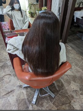 色髪美人 サラサラストレート