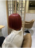 切りっぱなしボブ/ワインレッド