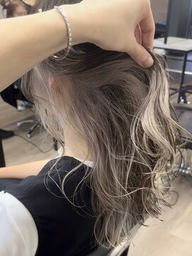 ヴィフ 大船(VIF) インナーカラー/ケアブリーチ/ダブルカラー/大船//白髪活かし