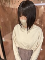 クララ ヒロシマ(CLALA Hiroshima) スタイリスト新井 切りっぱなしミニボブ