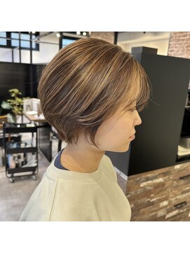 ロール(ROLE) 白髪ぼかしも!フォギーベージュハイライト&くびれショート