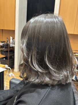 フレンズ 山鼻店(friend's) 切りっぱなしボブ